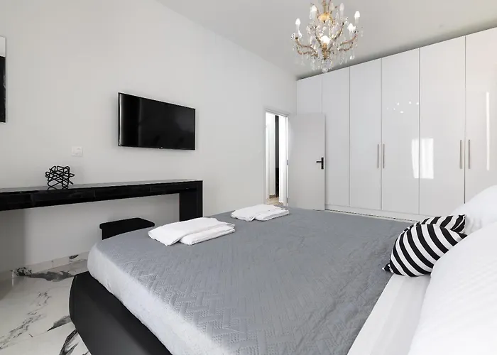 Sun Dream * Rhodes City